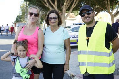 Peregrinos que subieron a Dalías el sábado por la tarde para ver al Cristo de la Luz.