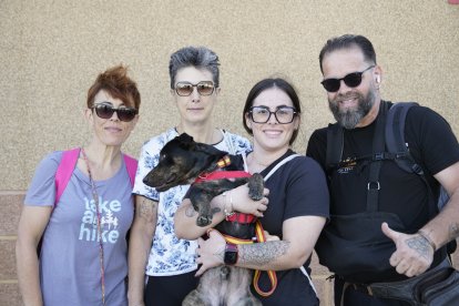 Peregrinos que subieron a Dalías el sábado por la tarde para ver al Cristo de la Luz.
