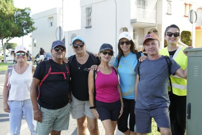Peregrinos que subieron a Dalías el sábado por la tarde para ver al Cristo de la Luz.