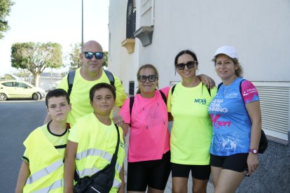 Peregrinos que subieron a Dalías el sábado por la tarde para ver al Cristo de la Luz.