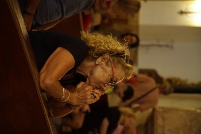 Peregrinos a los pies del Cristo de la Luz.