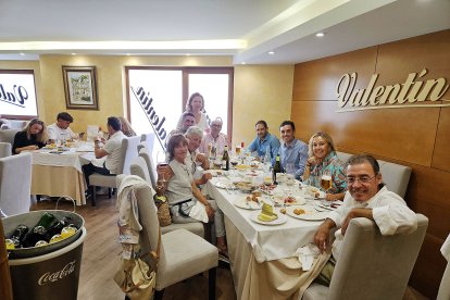 Playa Serena y Grupo Olivencia.