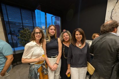 Cóctel en restaurante Juan Moreno.