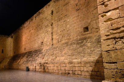 Muro sur de la Catedral de Almería. 