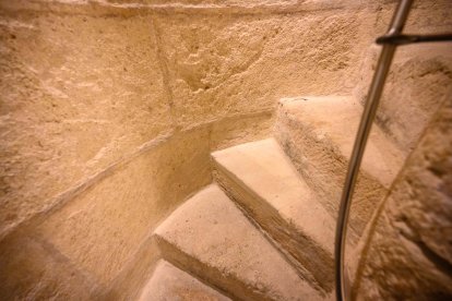 Interior de la torre campanario de la Catedral de Almería. 