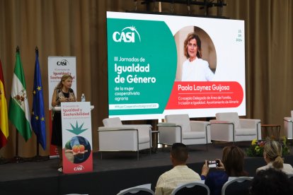 Paola Laynez Guijosa, concejala delegada del Área de Familia, Inclusión e Igualdad del Ayuntamiento de Almería.