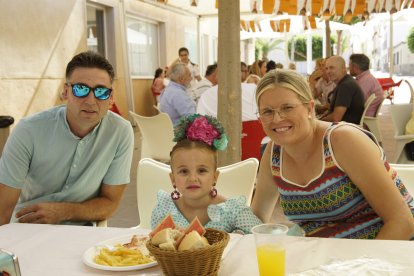 Pepa Fernández José Fernández y Natalia Fernández.