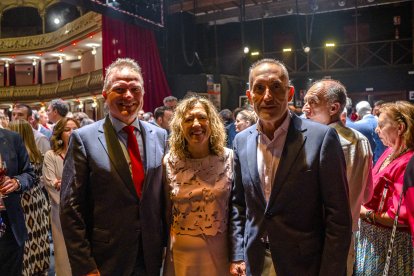 Comité asesor conformado por Miguel López, vicepresidente de Primaflor; Carmen Galera, directora de Tecnova; y Diego Luis Valera, catedrático de la Universidad de Almería.