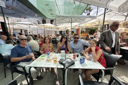 La Familia Caparrós disfruta de la Feria de Turre.