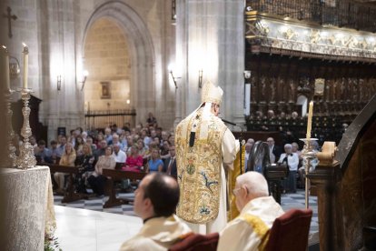 El arzobispo de Granada, José María Gil Tamayo, presidió la misa de clausura del Año Santo.