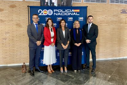 Asistentes en el photocall.