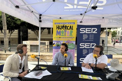 Alejandro Riola y Nacho Martín, de grupo Syrsa, contaron que habrá hasta mil vehículos en la exposición.