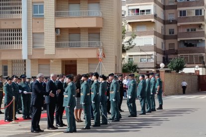 Entrega de la Cruz al Mérito de la Guardia Civil con distintivo blanco a una veintena de efectivos