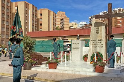 Acto de homenaje a los caídos