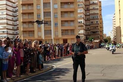 Un dron fue el encargado de abrir el desfile que cerró el evento