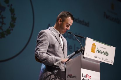 José Manuel Calvache durante su discurso por el premio a la categoría de Sociedad.