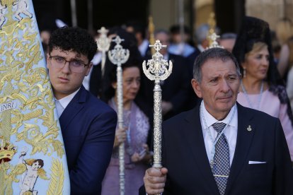 Procesión extraordinaria de Los Ángeles por las calles de Almería.