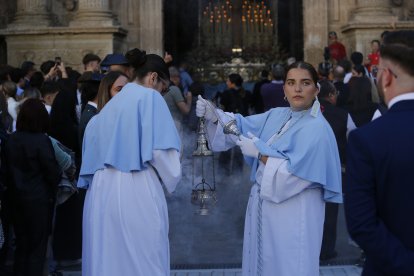 Procesión extraordinaria de Los Ángeles por las calles de Almería.
