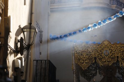 Procesión extraordinaria de Los Ángeles por las calles de Almería.
