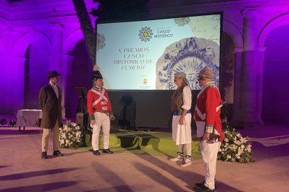 La V edición de los Premios Casco Histórico de Almería celebrada el pasado sábado en el Claustro de la Catedral de Almería.