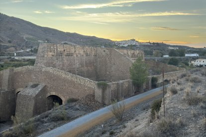 PREMIOS LOCALES - Segundo Premio D. Mario Mora Fernández