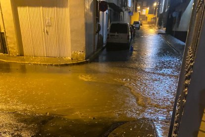 Imágenes del granizo en las calles.