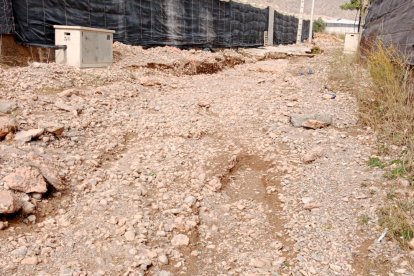 Los caminos a las explotaciones agrícolas han quedado destrozados tras el temporal en El Ejido.