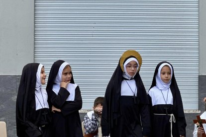 Fiesta de disfraces de Santos en Gádor.