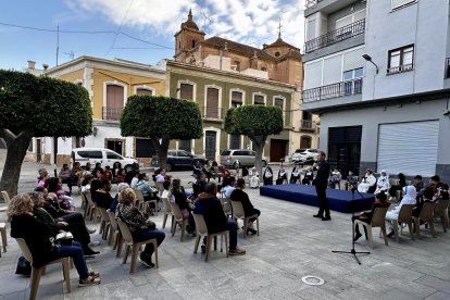 Fiesta de disfraces de Santos en Gádor.