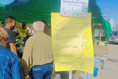 Día de Todos los Santos en el Cementerio de San José y Santa Adela de Almería.