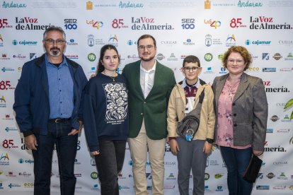 El premiado, Ángel Villegas, junto a sus familiares Rocío Villegas, Ángel Villegas, José Miguel Villegas e Isabel García.