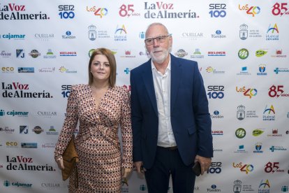 Manuela Ruiz Carmona y José Ramón Salinas, de Gráficas Alpujarra, empresa que se ha hecho con el Premio Andarax de Innovación.