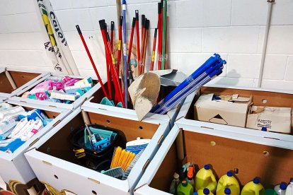 Parte del material donado por los almerienses.