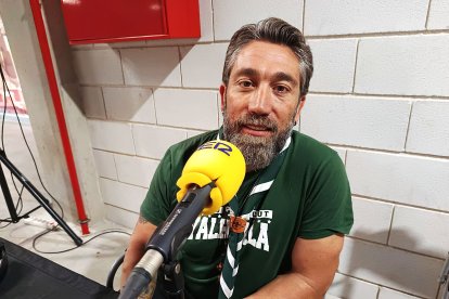 Alejandro Senén, de los Scouts Católicos de Almería, en los micrófonos de Cadena SER Almería.