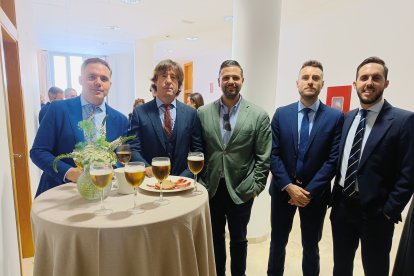 Los abogados Manuel García, Isaac Redondo, Javier Clares, José Antonio Sáez, y Juan José Hidalgo.