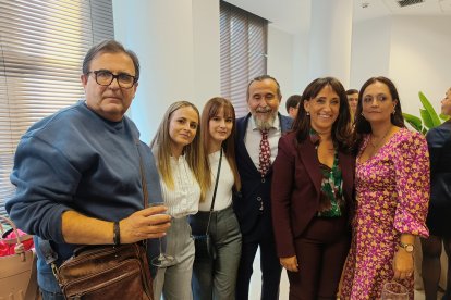 Aquilino Garfias, Marta Rodríguez, Andrea González, Diego Miranda, Josefa Ramos y Susana Moral.
