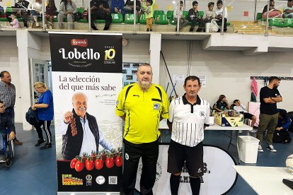 Los colegiados de la liga inclusiva y la liga bebé.