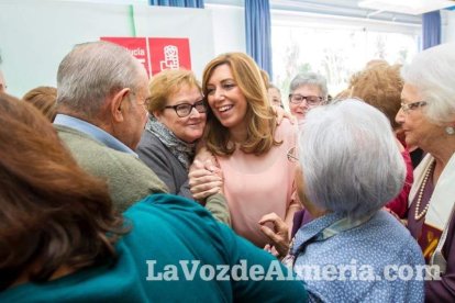 Susana Díaz recorre la provincia de Almería con diversos actos de campaña de las elecciones andaluzas del 22M y cierra la jornada con un