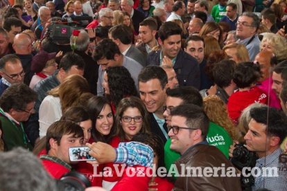 Susana Díaz recorre la provincia de Almería con diversos actos de campaña de las elecciones andaluzas del 22M y cierra la jornada con un