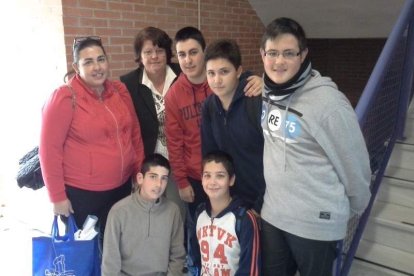 Más de 300 alumnos vibran con matemáticas en Carboneras. Fotos: Fran Muñoz