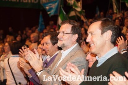 Rajoy da un mitin en el Auditorio de Roquetas de Mar para dar su apoyo a Juanma Moreno. Fotos: Fran Muñoz