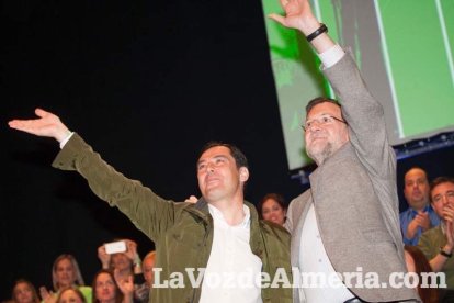 Rajoy da un mitin en el Auditorio de Roquetas de Mar para dar su apoyo a Juanma Moreno. Fotos: Fran Muñoz