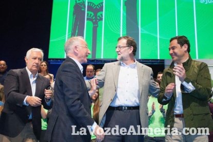 Rajoy da un mitin en el Auditorio de Roquetas de Mar para dar su apoyo a Juanma Moreno. Fotos: Fran Muñoz