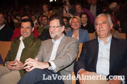 Rajoy da un mitin en el Auditorio de Roquetas de Mar para dar su apoyo a Juanma Moreno. Fotos: Fran Muñoz