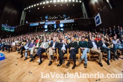 Rajoy da un mitin en el Auditorio de Roquetas de Mar para dar su apoyo a Juanma Moreno. Fotos: Fran Muñoz