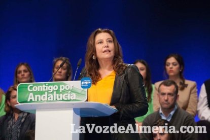 Rajoy da un mitin en el Auditorio de Roquetas de Mar para dar su apoyo a Juanma Moreno. Fotos: Fran Muñoz