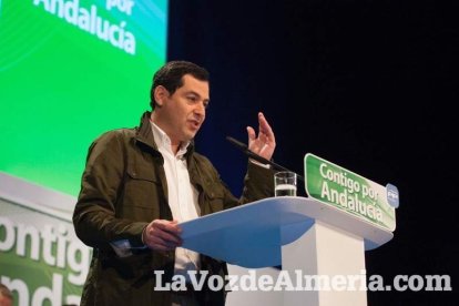 Rajoy da un mitin en el Auditorio de Roquetas de Mar para dar su apoyo a Juanma Moreno. Fotos: Fran Muñoz