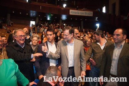 Rajoy da un mitin en el Auditorio de Roquetas de Mar para dar su apoyo a Juanma Moreno. Fotos: Fran Muñoz