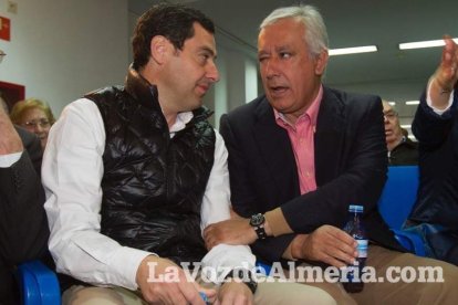 Mitin en Adra de Juan Manuel Moreno, candidato del PP a la Junta de Andalucía. Fotos: Juan Sánchez.