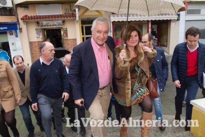 Mitin en Adra de Juan Manuel Moreno, candidato del PP a la Junta de Andalucía. Fotos: Juan Sánchez.